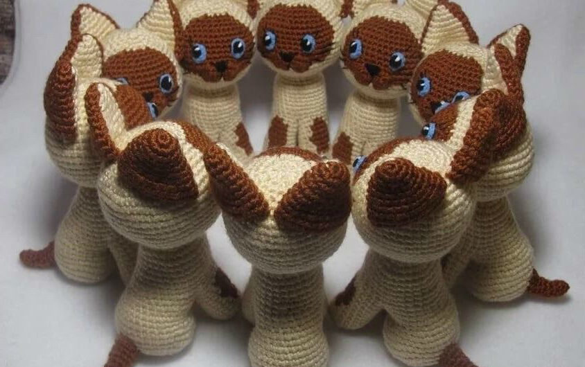 Амигуруми котенок Гав крючком