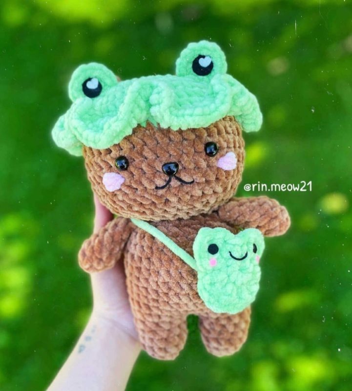 Мишка вязаный крючком